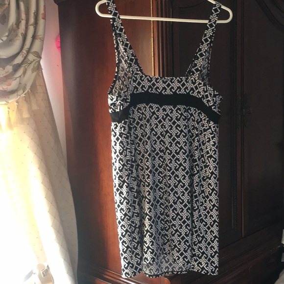 Cover - Picture 2 of 4